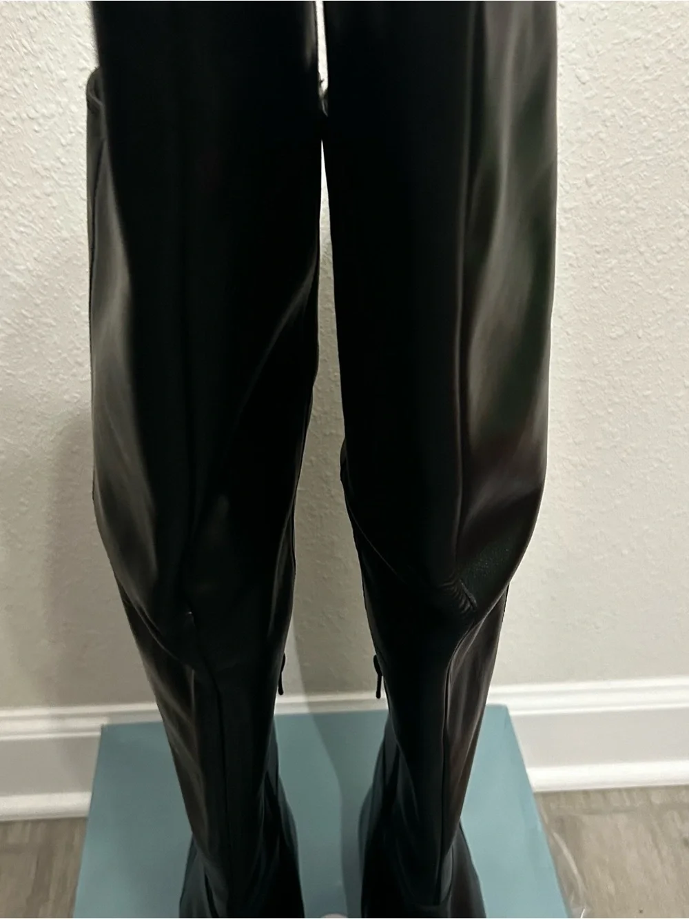Seychelles Black Women's Over the Knee-High Pointed Leather Toe Boots Size 8.5